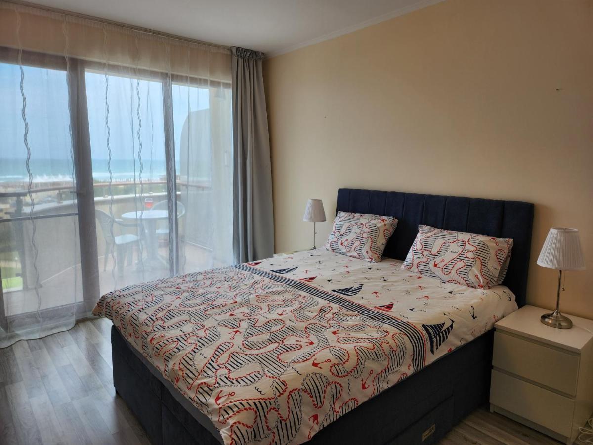 Beach View Apartment Shkorpilovtsi Ngoại thất bức ảnh